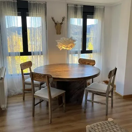 Casa Montana De Y Picos De Europa I Apartment