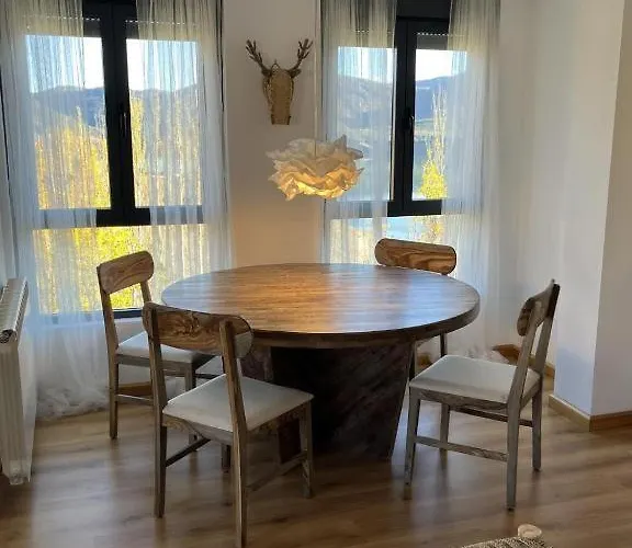 Casa Montana De Y Picos De Europa I Apartamento